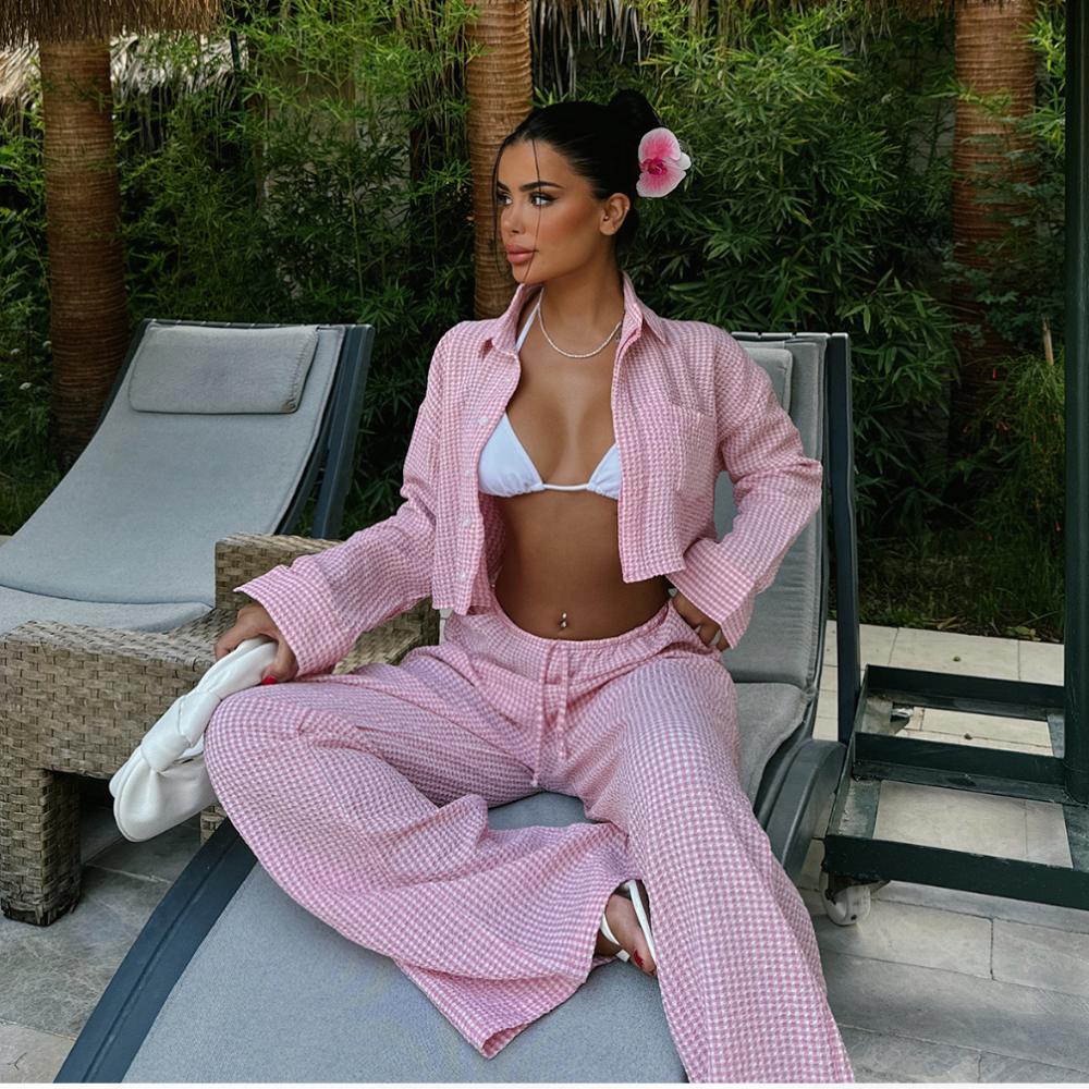 Kolekcja kompletów ze spodniami dassey.eu dresowe , z legginsami ,z eleganckimi spodniami , na co dzień.