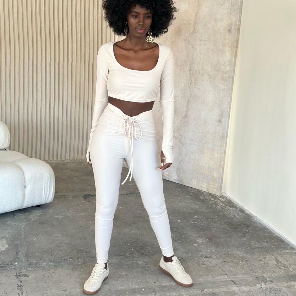 Kolekcja legginsów dassey.eu na co dzień , dopasowane , z wysokim stanem , z prostą nogawką , bawełniane , z prążka , dzwony.