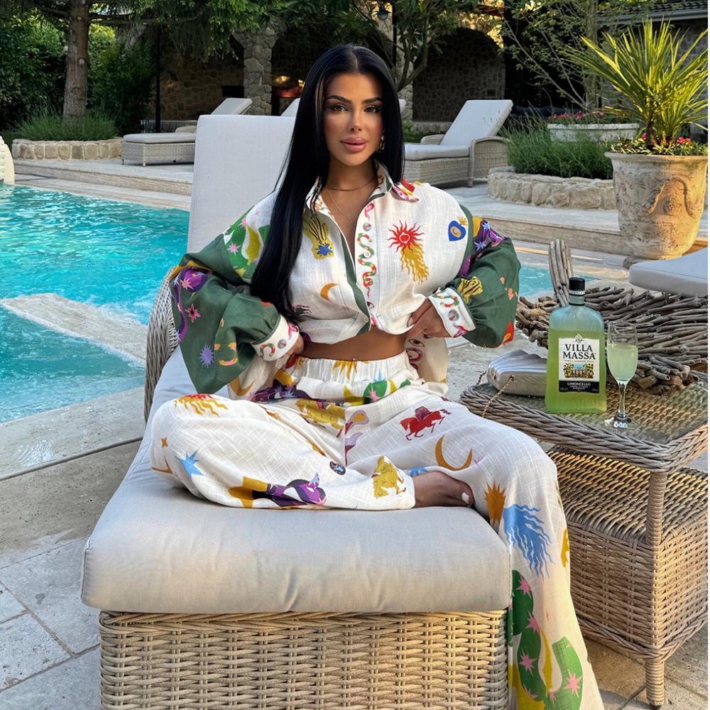 Kolekcja wszystkich kompletów dassey.eu dresowe , ze spódnicą , ze spodniami , ze spodenkami , na co dzień , luźne , eleganckie , na długi rękaw.